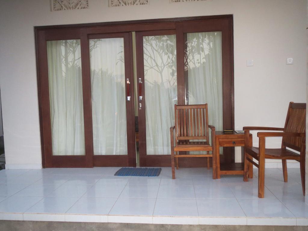 Mesari Homestay & Warung Amed Eksteriør billede