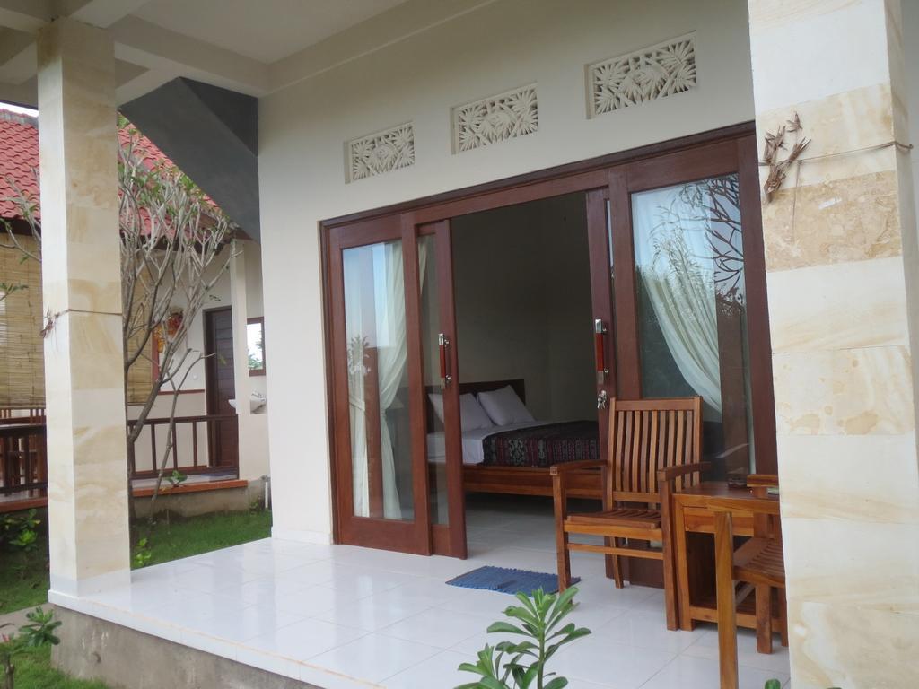 Mesari Homestay & Warung Amed Eksteriør billede