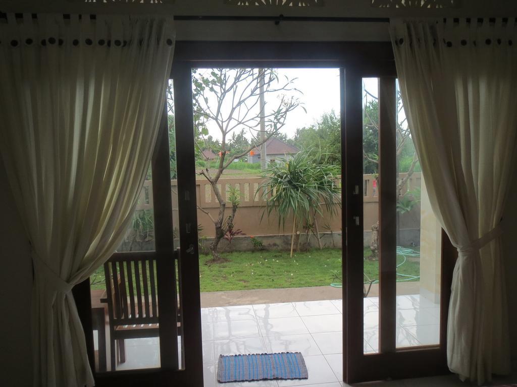Mesari Homestay & Warung Amed Eksteriør billede