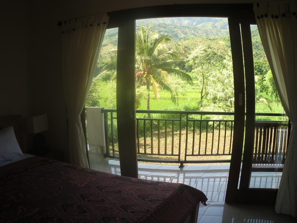 Mesari Homestay & Warung Amed Eksteriør billede