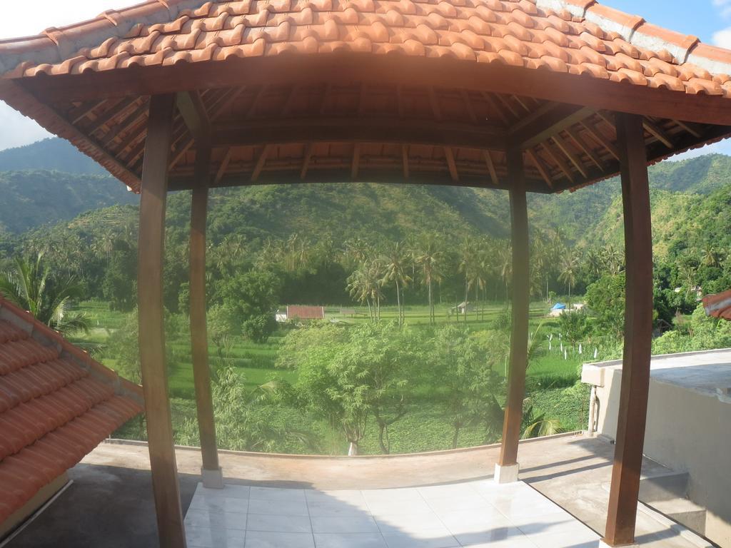 Mesari Homestay & Warung Amed Eksteriør billede