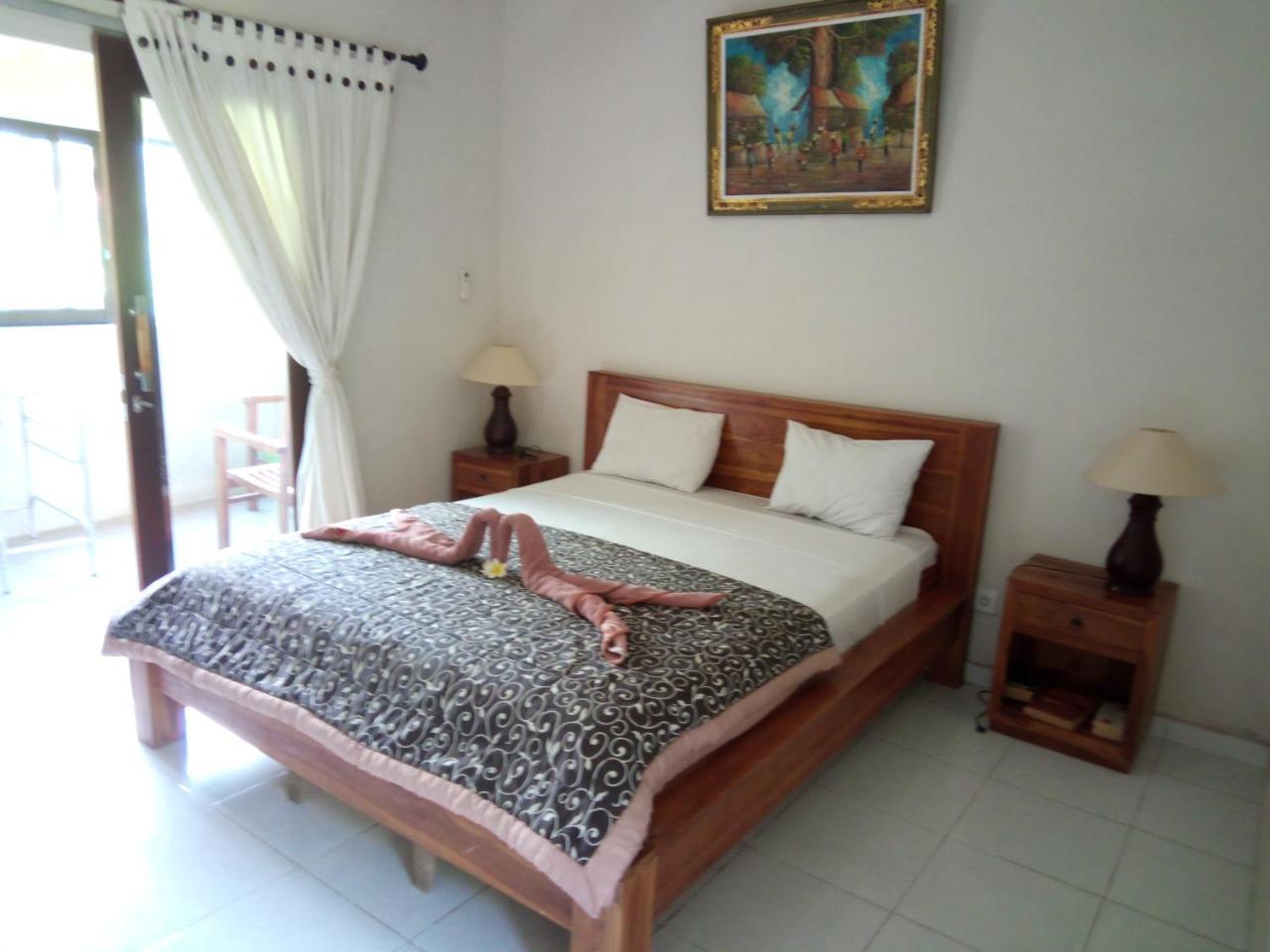 Mesari Homestay & Warung Amed Eksteriør billede