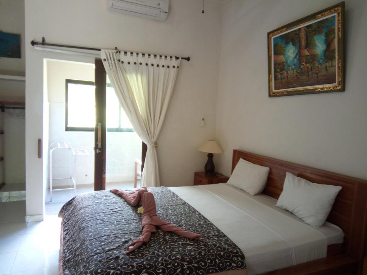 Mesari Homestay & Warung Amed Eksteriør billede